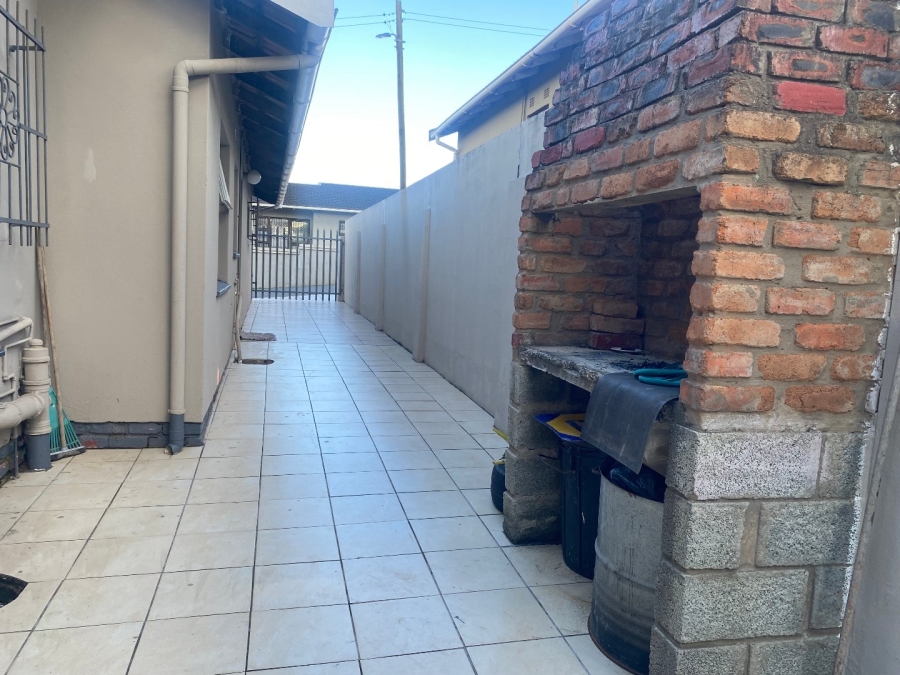 3 Bedroom Property for Sale in Gompo Town Eastern Cape